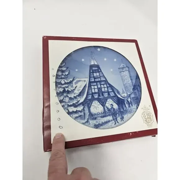 1990 BAREUTHER Christmas Plate The Old Forge In Rothenberg Vintage German Decor - Picture 4 of 9